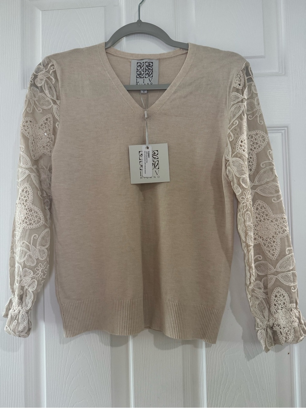 Knit V-Neck Sheer Embroidered Sleeve